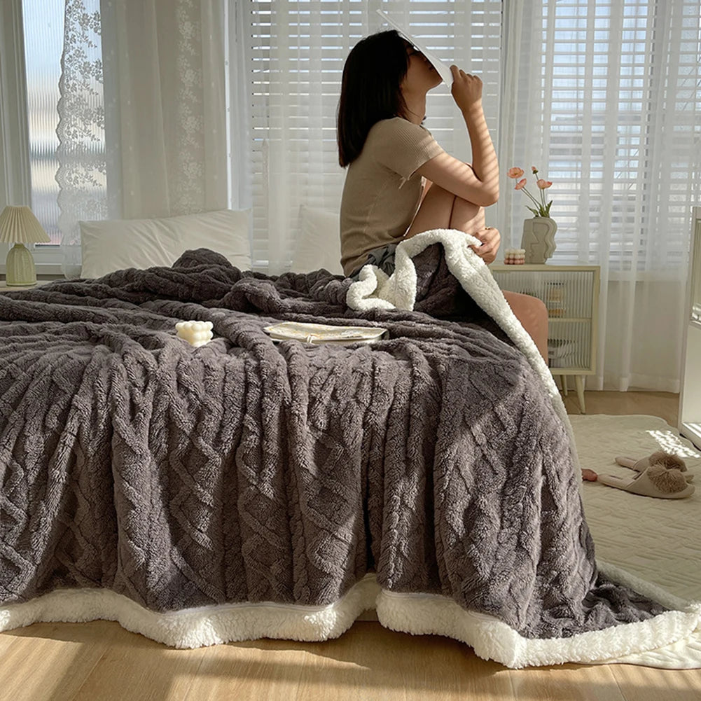 Double-Sided Lamb Fleece Winter Blanket