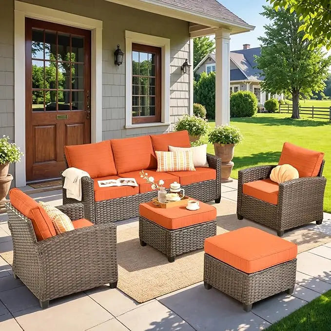 5-Piece Outdoor Wicker Patio Furniture Set